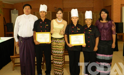 MRA Win Prize in International Gastronomy Festival Hue(2014)