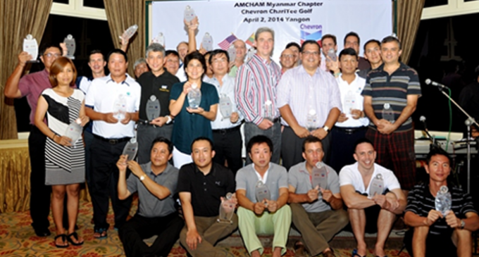 AMCHAM’s Charity Golf Tournament Raises $16,000 for Student Scholarships