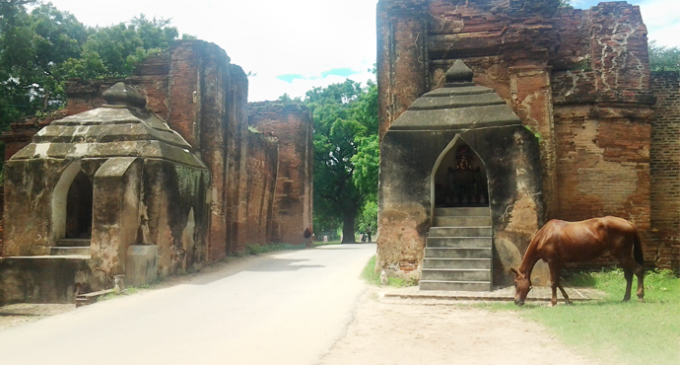 The Tharabha (Sarabha)Gate  of Bagan