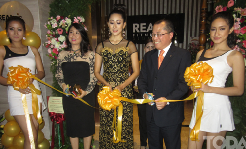 Real Fitness Signature opens