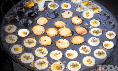 Myanmar  Traditional  Snacks Today