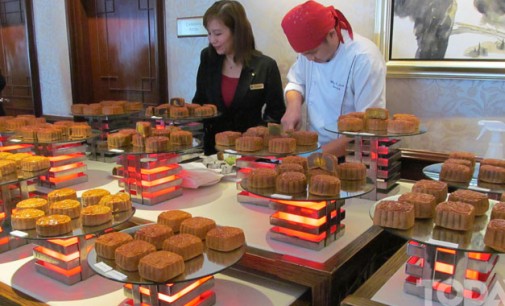 Sule Shangri-La celebrates Mid-Autumn Mooncake Festival